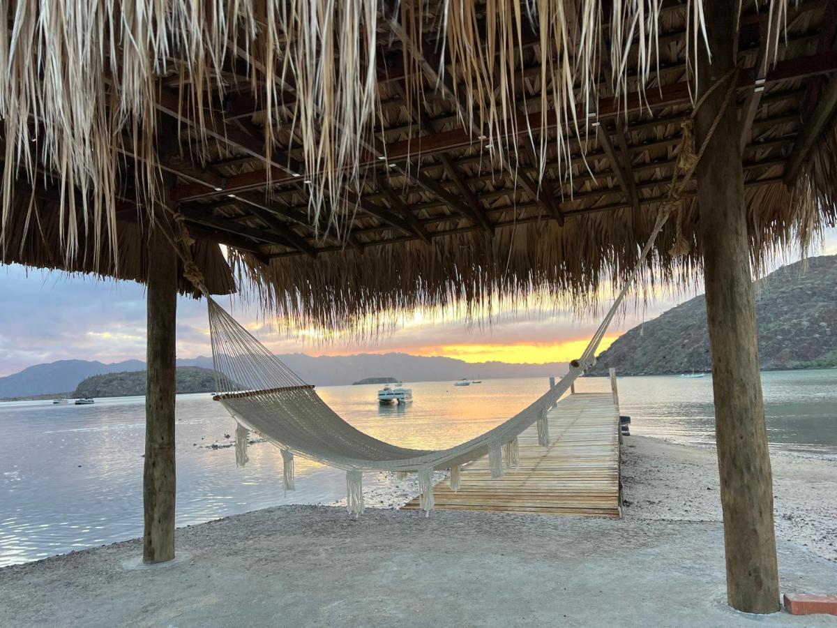 Playa Posada Eco Rooms Punta Arena Exteriör bild